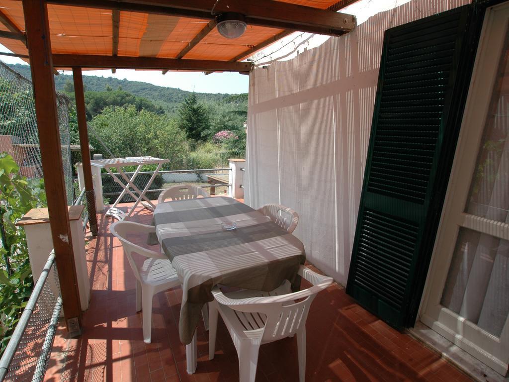 Ferienwohnung Casa Del Mandorlo Marina di Campo Zimmer foto