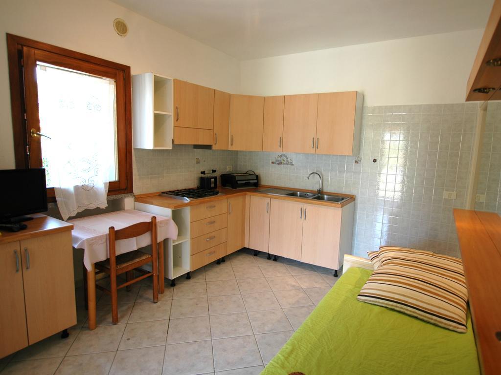 Ferienwohnung Casa Del Mandorlo Marina di Campo Zimmer foto